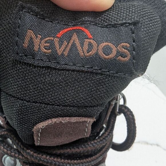 Kids Nevados Brown Hiking Leather Waterproof Snow Boots Sz 1 Storm Pac Insulated - Picture 3 of 9